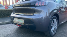 Peugeot 208 1.2 PureTech 100 Active 5dr Petrol Hatchback